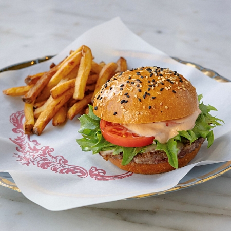 Фирменный MINA-MINI бургер