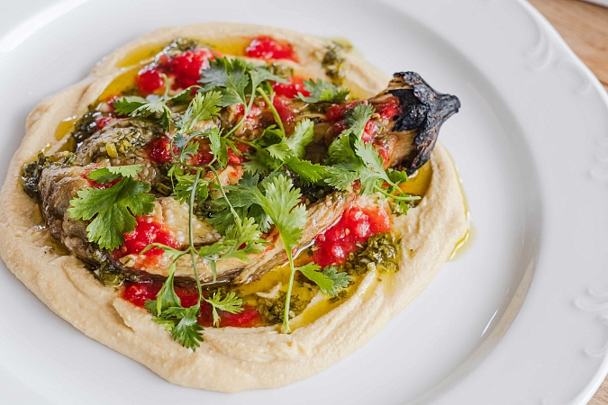 Хумус с запеченным баклажаном