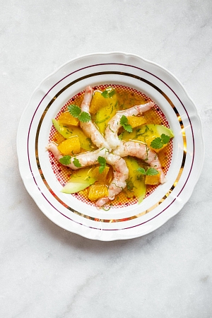 Крудо из розовых креветок