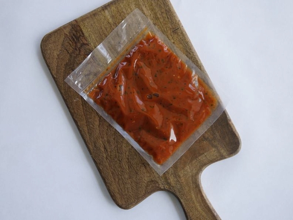 Аль Помодоро с пармезаном