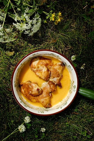 Шкмерули, цыплёнок в сливочном соусе с чесноком