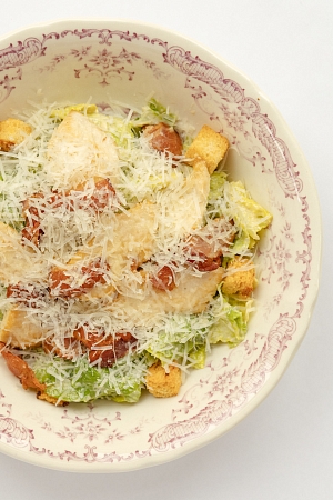 Цезарь с курицей