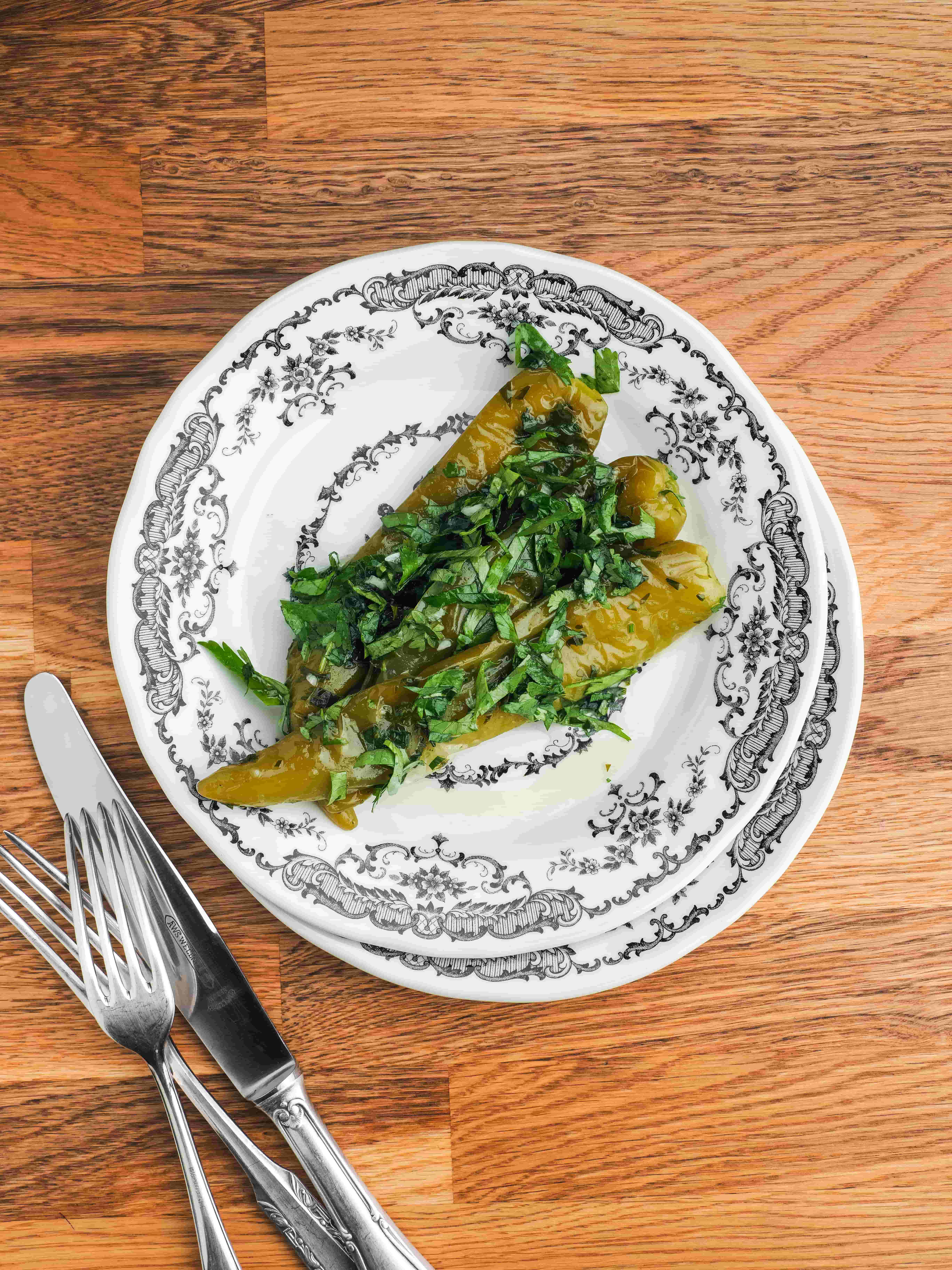 Острые перчики, замаринованные по-домашнему